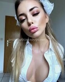 Анкета проститутки Илона - метро Хамовники, возраст - 25